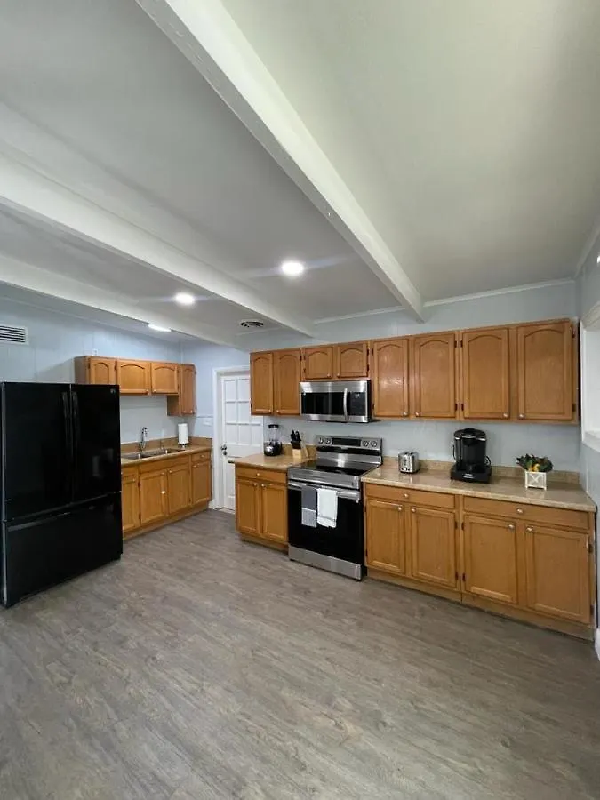 Cheerful Family Home Close To Everything! Tampa 0*,  United States
